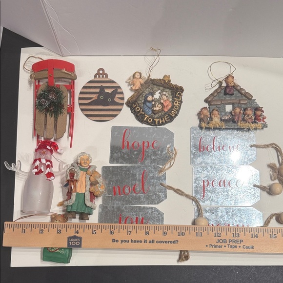 Hallmark Vintage Christmas ornaments bundle and other brands - Picture 3 of 8